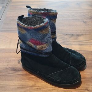 Tom's Nepal Aztec Print Multicolor Boots Women's Size 7.5